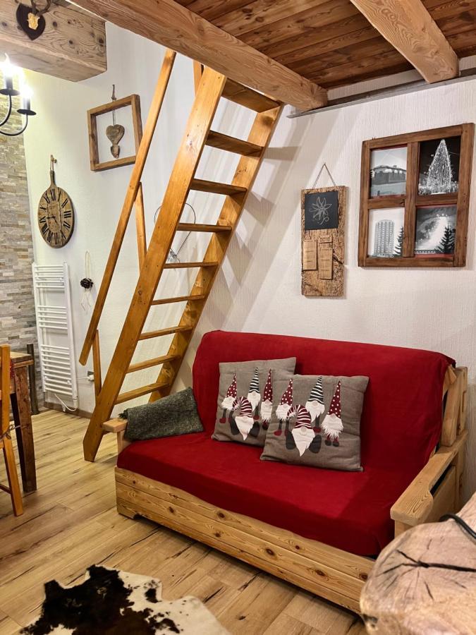 Nido Di Cloe Apartment Sestriere Exterior photo